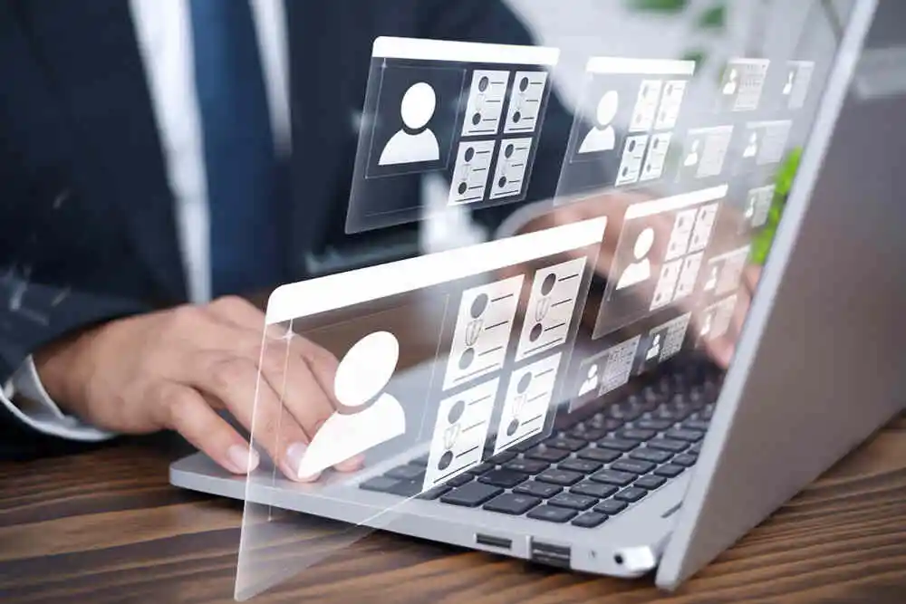 users-management